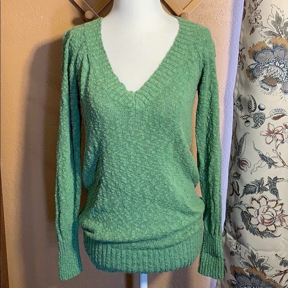 Old Navy Sweaters - Old Navy Green Knit V-Neck Sweater
